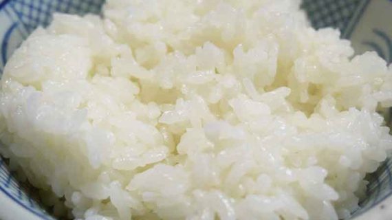 Kalori Sepiring Nasi Untuk Kamu yang Sedang Diet