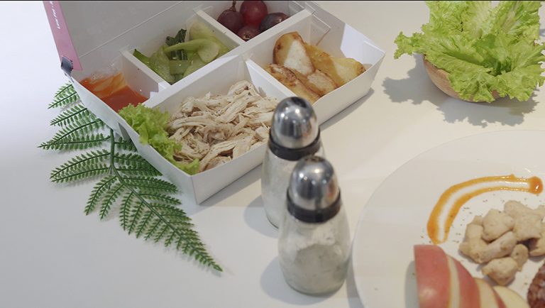 pesan lunch dinner makanan sehat m kitchen